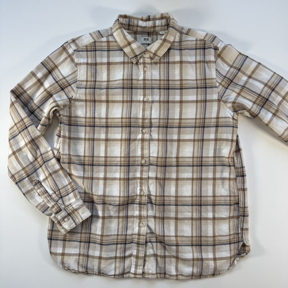 UNIQLO Button Up Plaid Flannel Shirt Womens Medium Brown/Tan Classic Soft